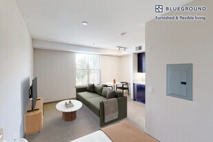 1001 Harvey Dr in Walnut Creek, CA - Building Photo