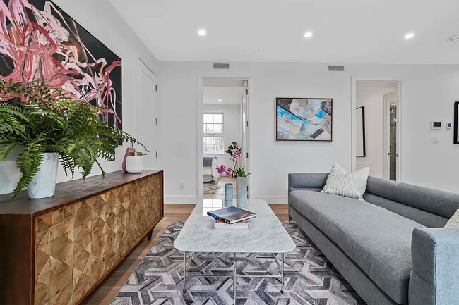 40 Huntington St in Brooklyn, NY - Building Photo - Building Photo
