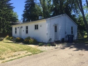 1934 Junction Ave in Kalamazoo, MI - Building Photo - Building Photo