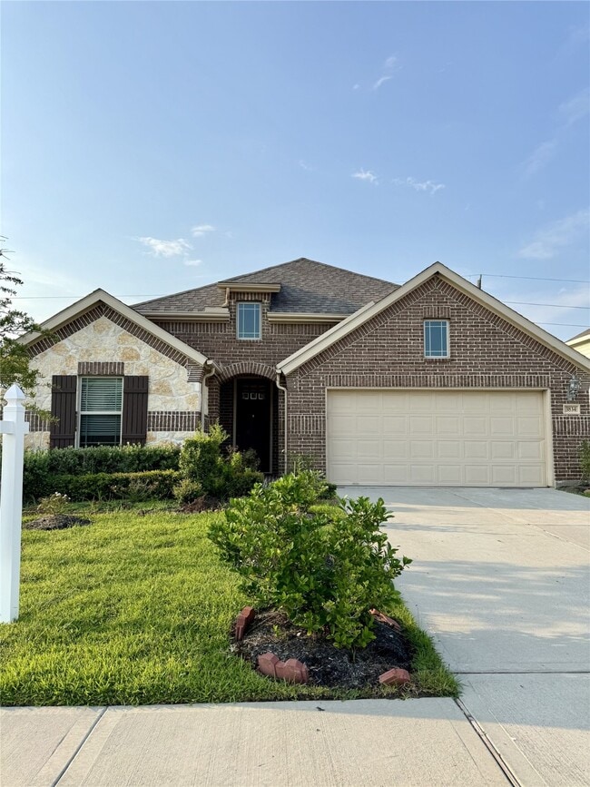 3834 W Vicksburg Estates Dr in Missouri City, TX - Building Photo - Building Photo