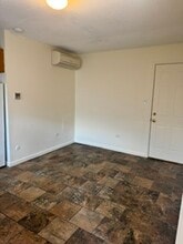 125 N W Ave, Unit 3 in Bradley, IL - Foto de edificio - Building Photo