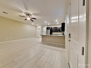 12560 W Hummingbird Terrace in Peoria, AZ - Building Photo - Building Photo