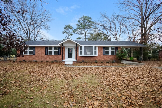 property at 1744 Woodford Rd