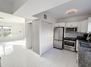 7936 Kimberly Blvd in North Lauderdale, FL - Building Photo - Building Photo