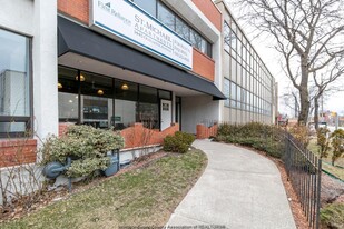 1445 Ouellette Av