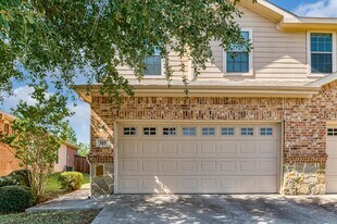 341 Orbit Dr in Lavon, TX - Building Photo