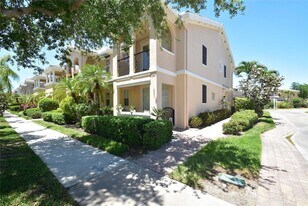 5397 Davini St in Sarasota, FL - Building Photo