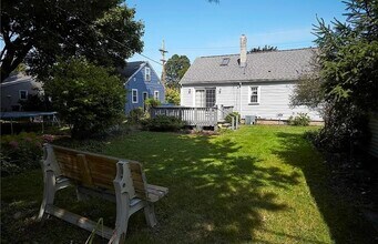 355 Spencer Rd in Rochester, NY - Building Photo - Building Photo