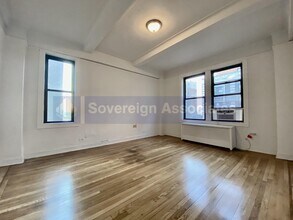 308 W 104th St in New York, NY - Building Photo - Building Photo