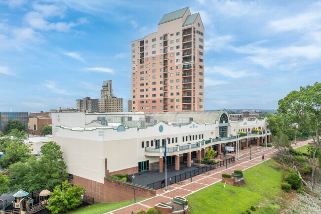 River Place Condominiums