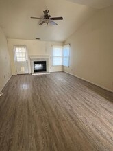 1108 Sunview Ct in Virginia Beach, VA - Building Photo - Building Photo