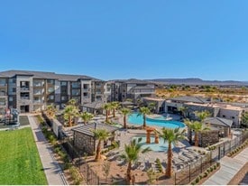 Grayhawk at River's Edge in Saint George, UT - Building Photo