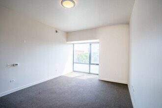 3622 S State St in Chicago, IL - Building Photo - Building Photo