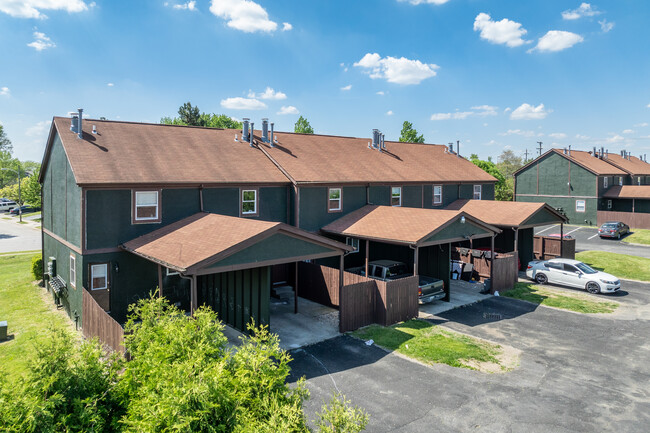 Independence Square Condominiums in Reynoldsburg, OH - Building Photo - Building Photo