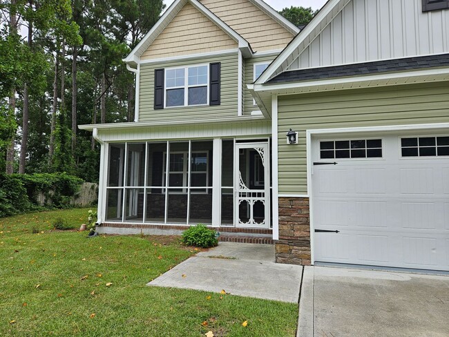 145 Bumps Creek Rd in Sneads Ferry, NC - Building Photo - Building Photo