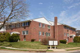 Inglewood Gardens in Lansdale, PA - Building Photo - Building Photo