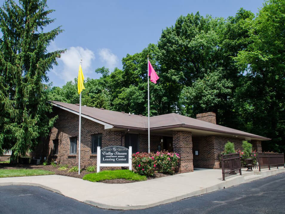Valley Stream Apartments Maumee, OH Apartments