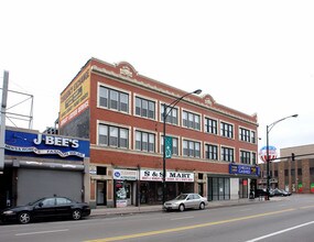 2400 W 63rd St in Chicago, IL - Building Photo - Building Photo