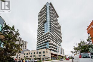 181 Bedford Rd in Toronto, ON - Building Photo