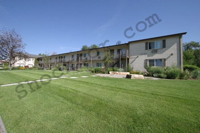 Pecos Apartments in Denver, CO - Building Photo - Building Photo