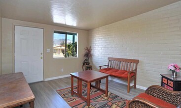 1220 E Lee St in Tucson, AZ - Foto de edificio - Building Photo
