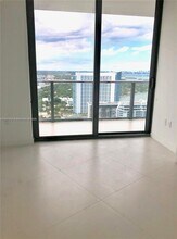 501 NE 31st St, Unit 3901 in Miami, FL - Building Photo - Building Photo