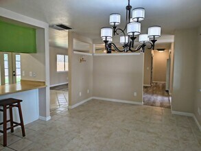 16332 Hawthorne Ave in Anderson, CA - Building Photo - Building Photo