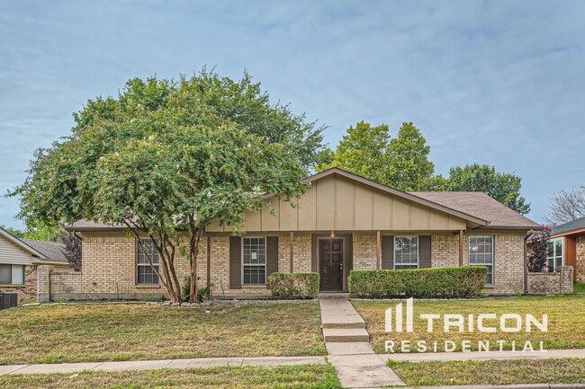 4922 Willowhaven Cir in Garland, TX - Building Photo - Building Photo