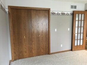 783 Holly Creek Dr in Holland, MI - Building Photo - Building Photo