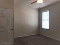 136 Waterstone Ln photo'