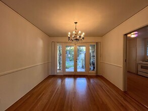 14433 Greenleaf St in Los Angeles, CA - Building Photo - Building Photo