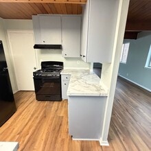 1362 Northfield Ave NE in Grand Rapids, MI - Building Photo - Building Photo