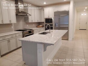 5906 Bonneville St in Sacramento, CA - Building Photo - Building Photo