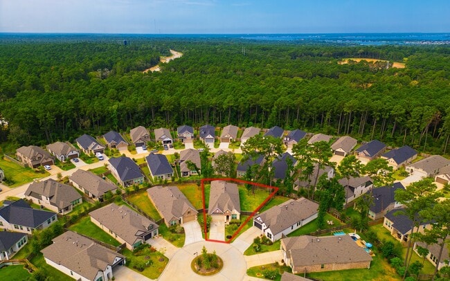 property at 323 Fanpalm Ct