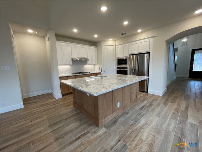 property at 1052 Easy Gruene