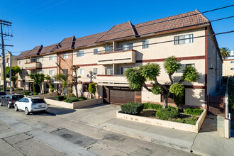 North Madison Apartments in Los Angeles, CA - Foto de edificio - Building Photo