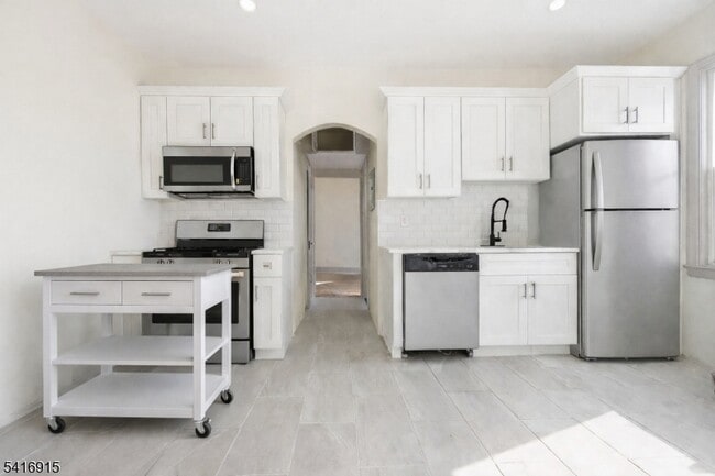 property at 265 N 17th St