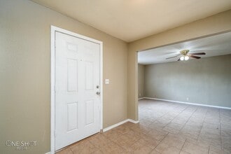 3632 Clinton St, Unit A in Abilene, TX - Foto de edificio - Building Photo