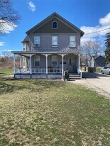104 River Ave in Patchogue, NY - Building Photo
