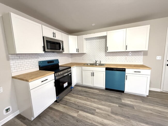 312 M St NE in Ardmore, OK - Building Photo - Building Photo