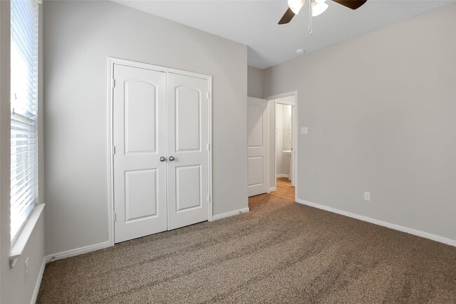property at 4759 Creekside Hvn Trl