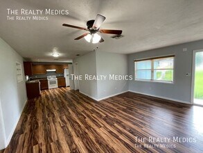 1159 Fountainhead Dr in Deltona, FL - Building Photo - Building Photo