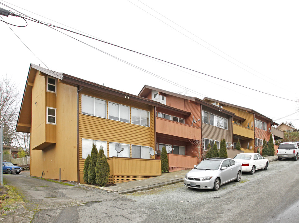 Martha Temple Apartments in Seattle, WA - Building Photo