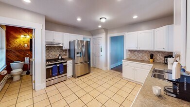 432 Norton Pkwy in New Haven, CT - Building Photo - Building Photo