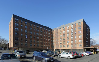 Fulton Manor Apartments