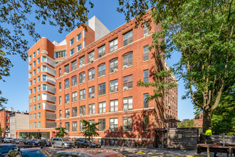 139 Emerson Pl in Brooklyn, NY - Building Photo - Building Photo