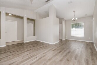 3832 Peace Pipe Dr in Orlando, FL - Building Photo - Building Photo