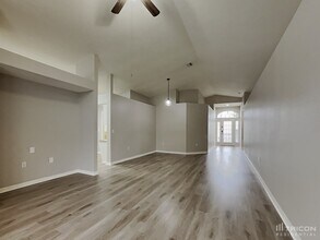 7935 Fashion Loop in New Port Richey, FL - Building Photo - Building Photo