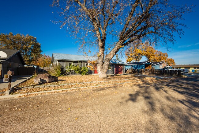 1609 N Plateau Ave in Caldwell, ID - Building Photo - Building Photo
