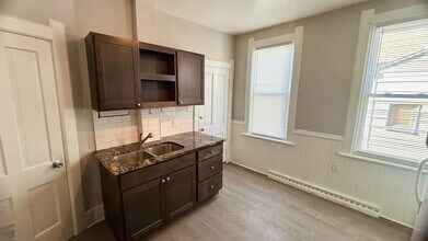 1207 E Kane Pl in Milwaukee, WI - Building Photo - Building Photo